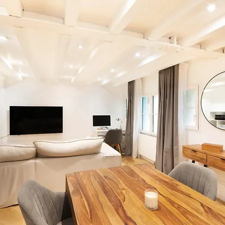 Lägenhet Duplex Hyper Centre Montorgueil - 60m2, 2 Et 2 Salles De Bain Paris