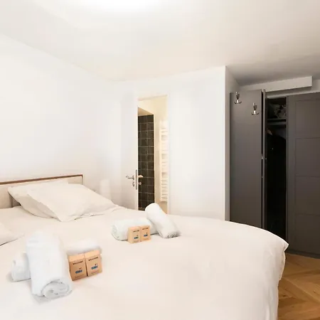 Duplex Hyper Centre Montorgueil - 60m2, 2 Et 2 Salles De Bain